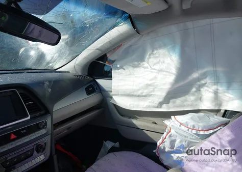 2018 Hyundai Sonata Sel z USA, uszkodzony, nr VIN 5NPE34AF9JH661716